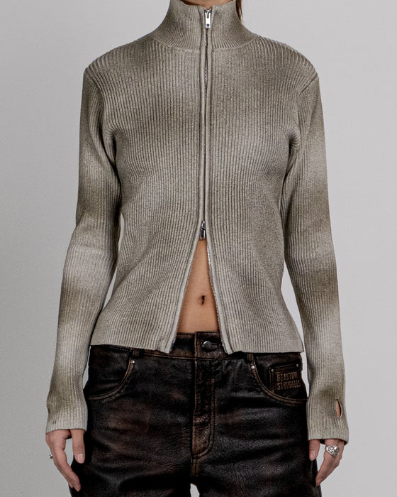 A Slim Knit Cardigan