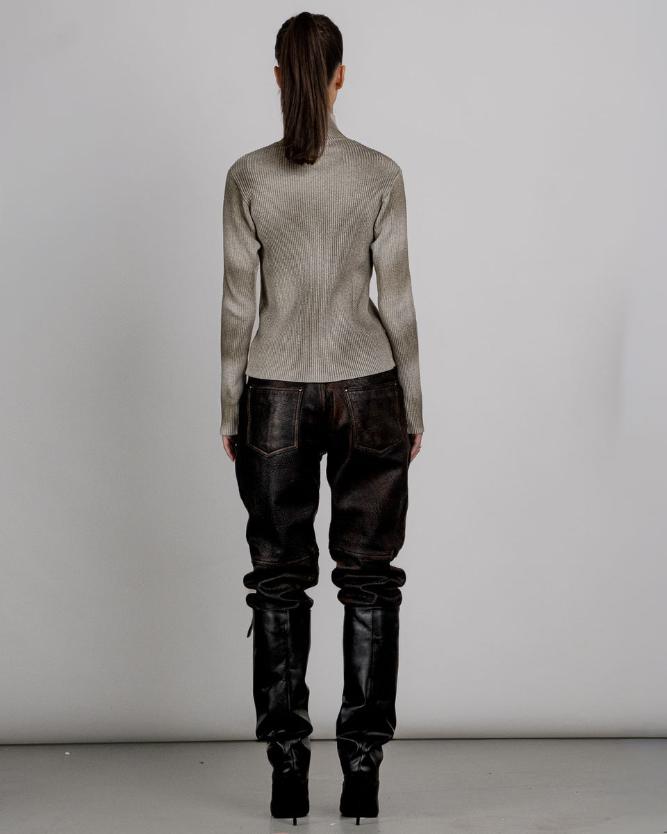 A Slim Knit Cardigan