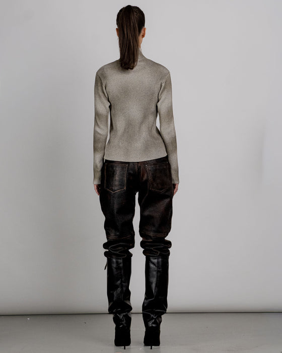 A Slim Knit Cardigan