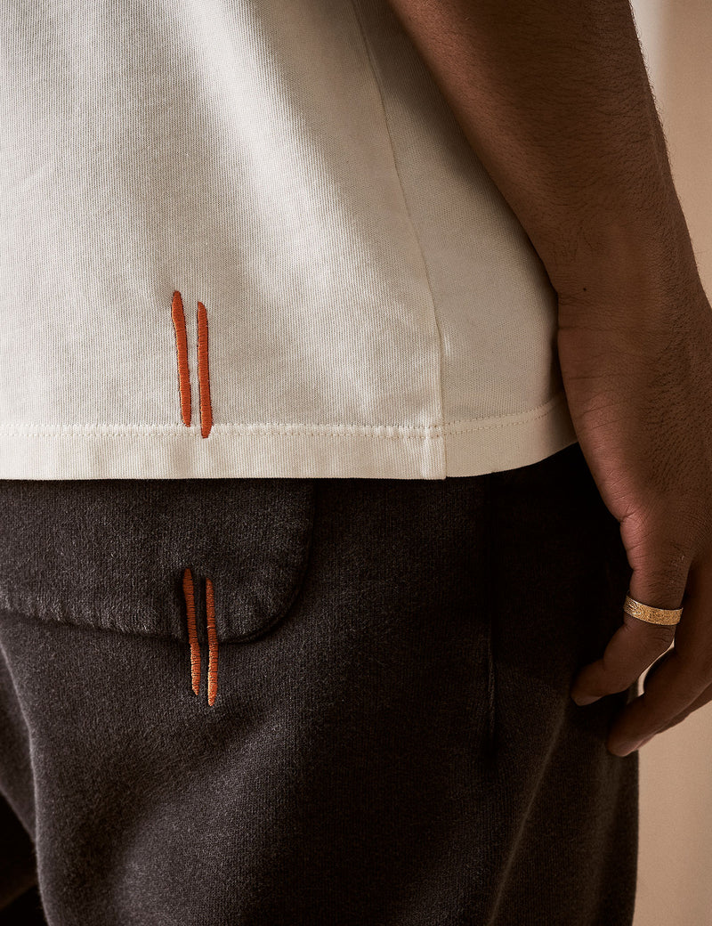 T-Shirt "Logo" Creme